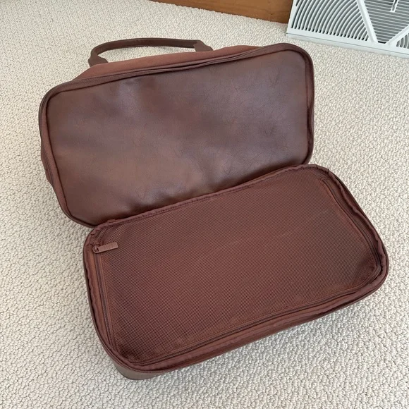 Beis Brand Brown Tote Bag with Leather Accents and Shoe Storage - Picture 5 of 7